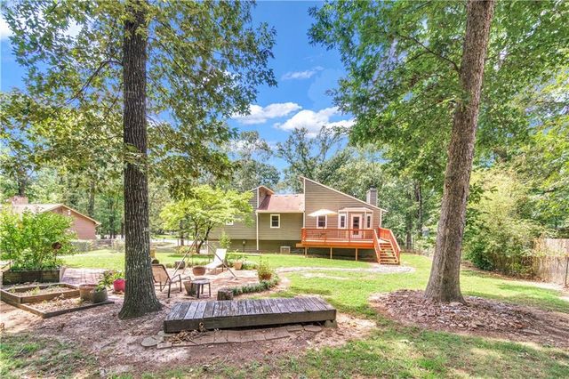 1797 Kelvin Drive, Lawrenceville, GA 30043