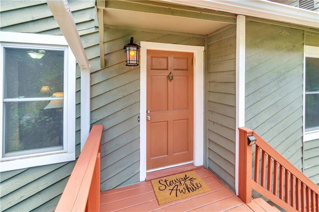 1797 Kelvin Drive, Lawrenceville, GA 30043