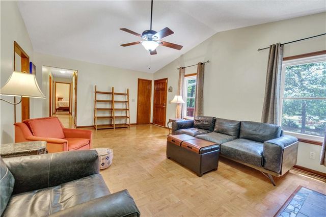 1797 Kelvin Drive, Lawrenceville, GA 30043