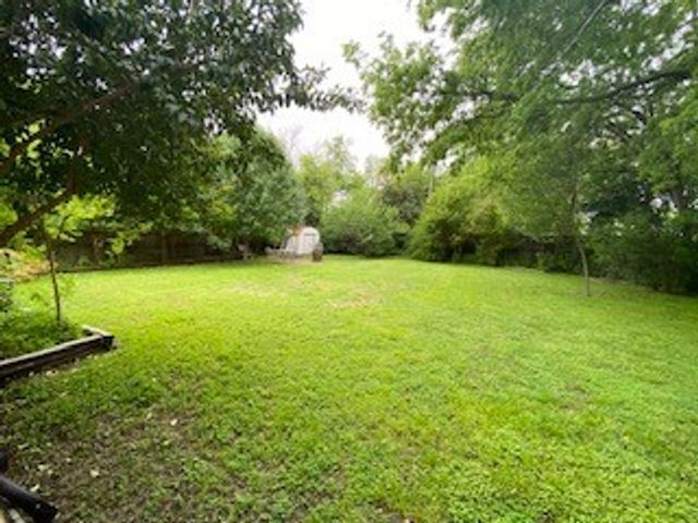 3904 Carolyn Road, Fort Worth, TX 76109