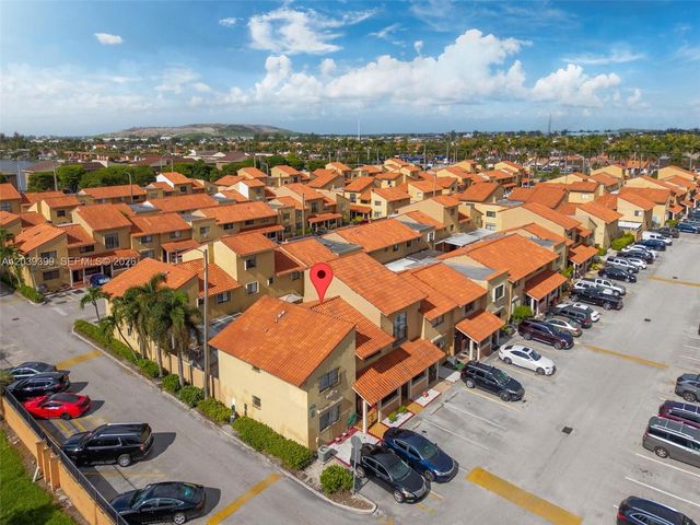 2730 W 61st Pl 201, Hialeah, FL 33016