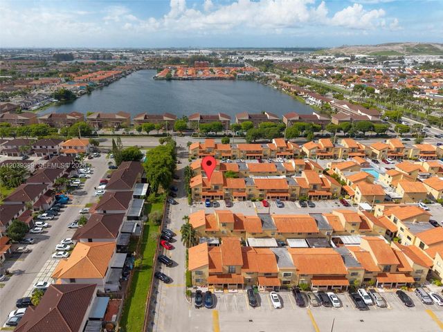 2730 W 61st Pl 201, Hialeah, FL 33016