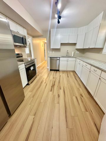 105 Ridgewood CIR, Covington, VA 24426