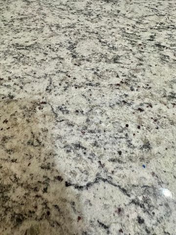 105 Ridgewood CIR, Covington, VA 24426