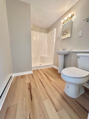 105 Ridgewood CIR, Covington, VA 24426