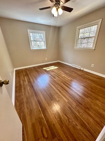 105 Ridgewood CIR, Covington, VA 24426