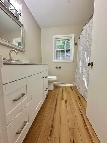 105 Ridgewood CIR, Covington, VA 24426