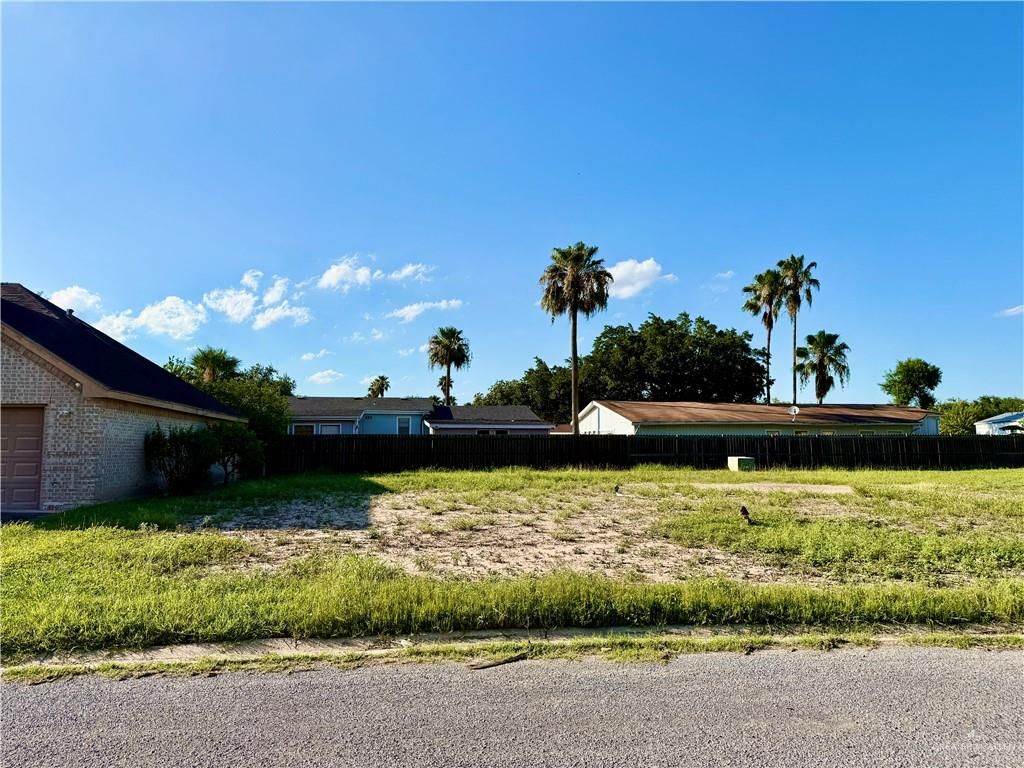 417 Richmond Drive, Pharr, TX 78577