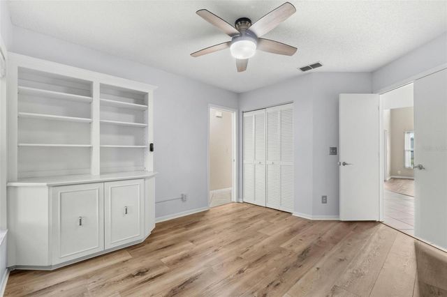 846 GLADES COURT NE, St Petersburg, FL 33702