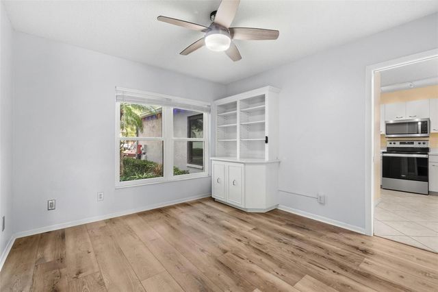 846 GLADES COURT NE, St Petersburg, FL 33702