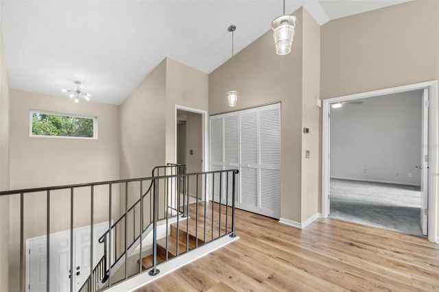 846 GLADES COURT NE, St Petersburg, FL 33702