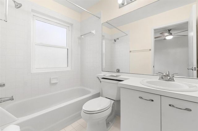 846 GLADES COURT NE, St Petersburg, FL 33702