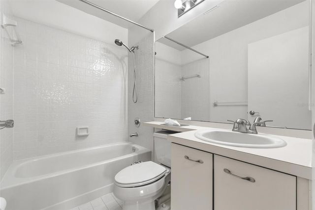 846 GLADES COURT NE, St Petersburg, FL 33702