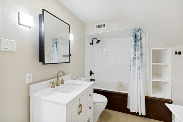 13133 Flagstone Lane, Dallas, TX 75240