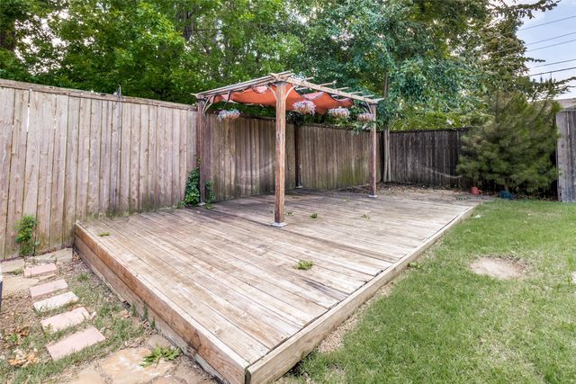 13133 Flagstone Lane, Dallas, TX 75240
