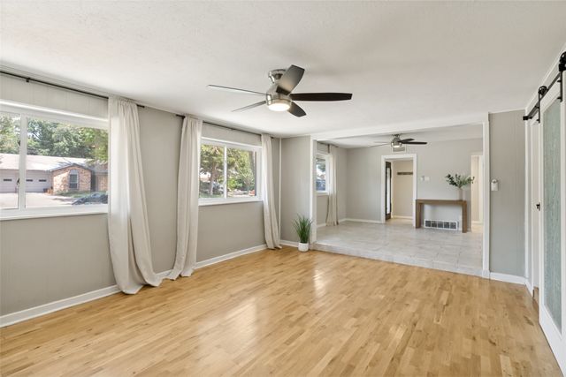 13133 Flagstone Lane, Dallas, TX 75240