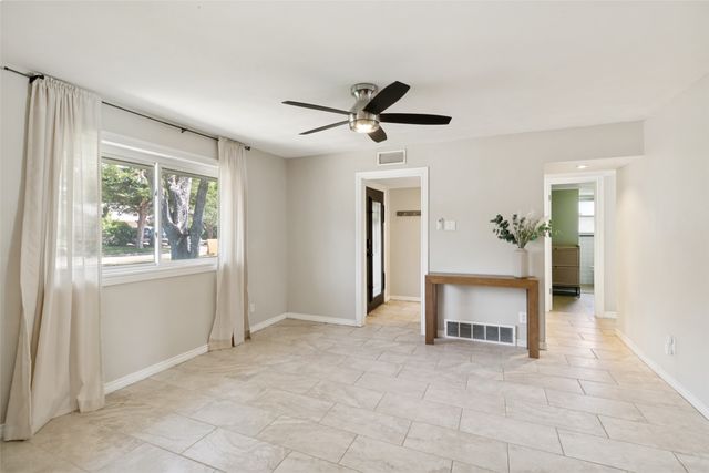 13133 Flagstone Lane, Dallas, TX 75240