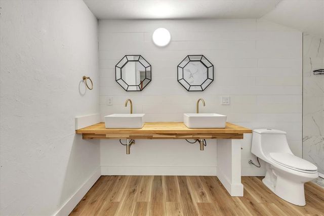 18 Pineyridge Lane, Shawnee, OK 74801