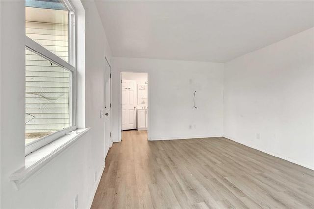 18 Pineyridge Lane, Shawnee, OK 74801