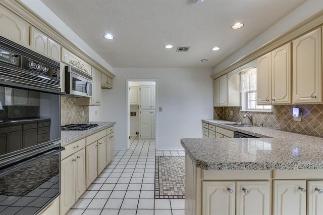 4905 NW 32nd Street, Oklahoma City, OK 73122
