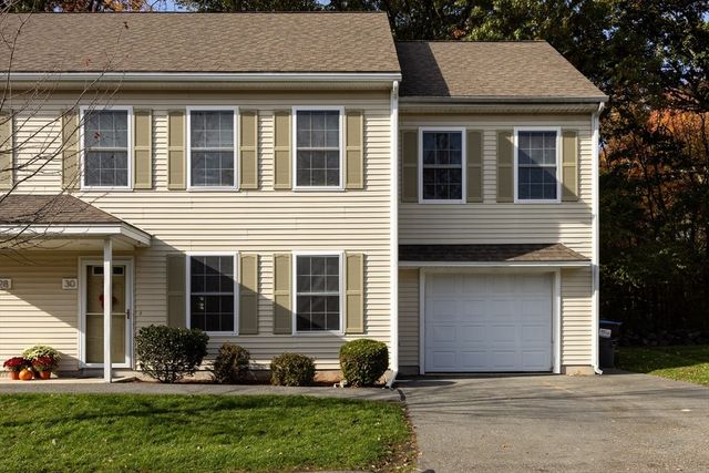 30 Mckenna Dr 30, Billerica, MA 01862