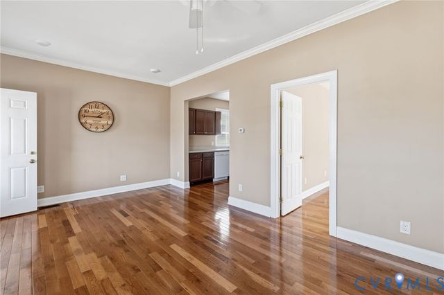 2852 Lawson St, Redwood, VA 23224