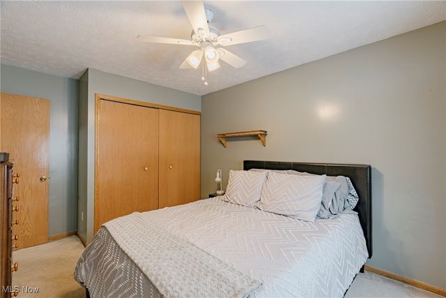 718 Hartford Drive, Elyria, OH 44035