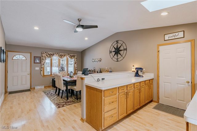 718 Hartford Drive, Elyria, OH 44035