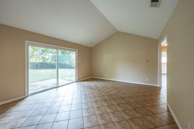 6400 Craigwood CIR, Austin, TX 78725