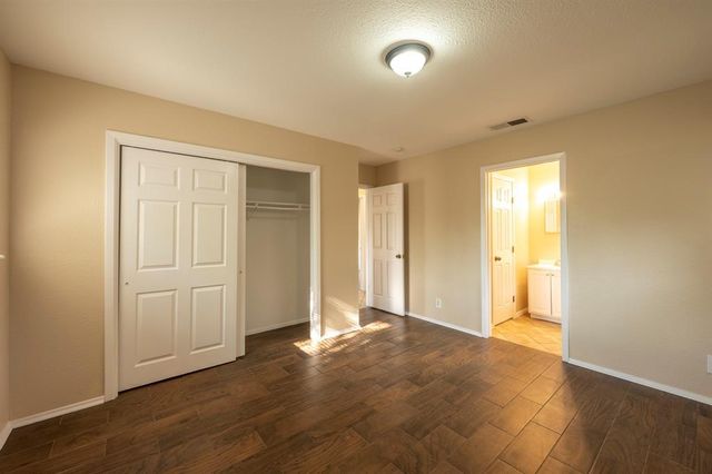 6400 Craigwood CIR, Austin, TX 78725