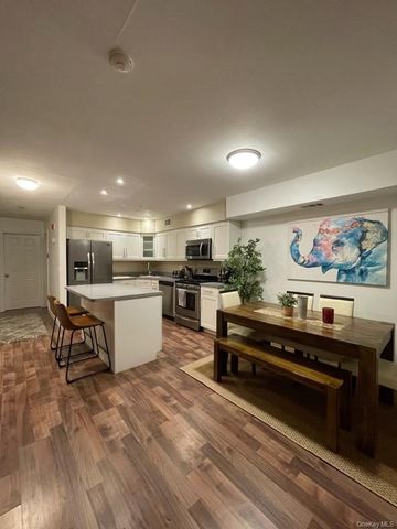 208 Fairview Circle, Middle Island, NY 11953