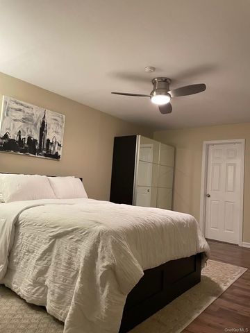 208 Fairview Circle, Middle Island, NY 11953