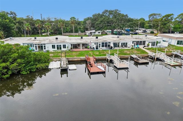 609 WESTWINDS DRIVE 4, Palm Harbor, FL 34683