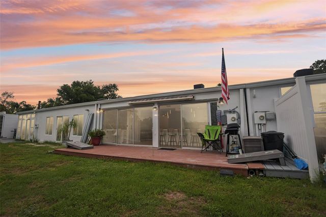609 WESTWINDS DRIVE 4, Palm Harbor, FL 34683