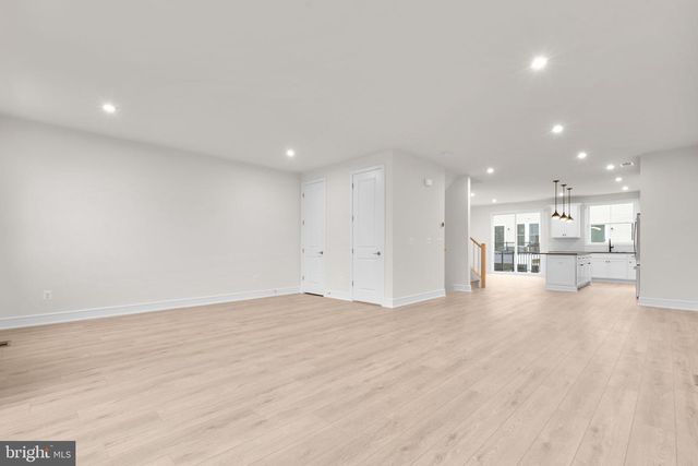 23019 BLUE EAGLE TER, Ashburn, VA 20148