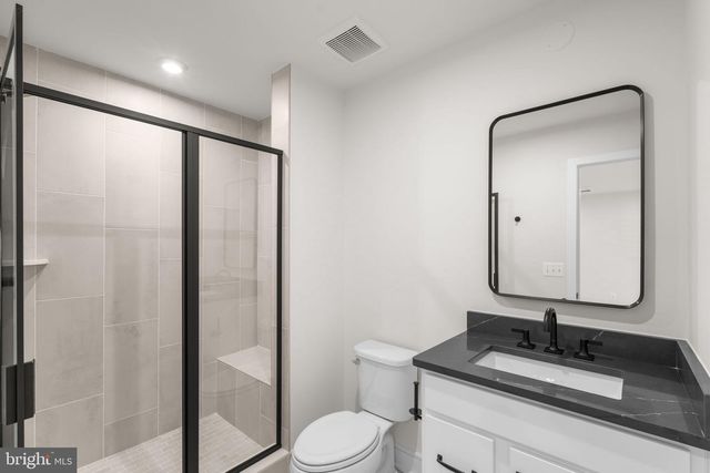 23019 BLUE EAGLE TER, Ashburn, VA 20148