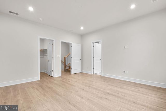 23019 BLUE EAGLE TER, Ashburn, VA 20148