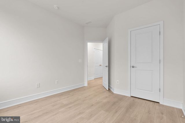 23019 BLUE EAGLE TER, Ashburn, VA 20148