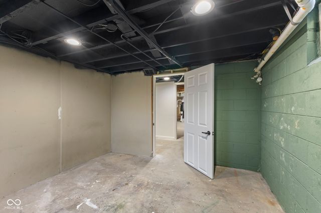 1718 Tulip Drive, Indianapolis, IN 46227