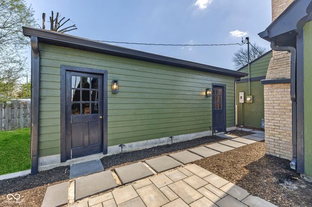 1718 Tulip Drive, Indianapolis, IN 46227