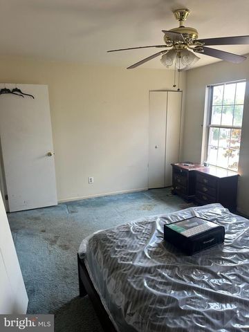 1332 STATESMAN, East Norriton, PA 19403