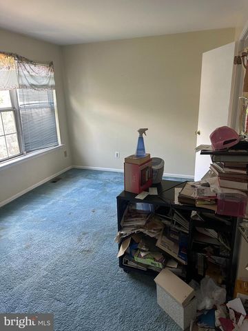 1332 STATESMAN, East Norriton, PA 19403