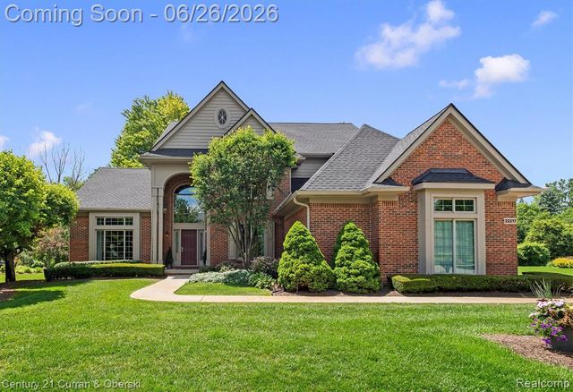 22217 Hazelton Court, Novi, MI 48374