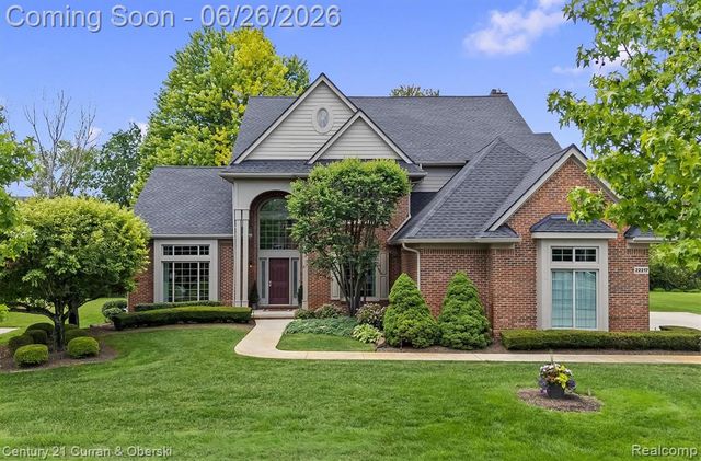 22217 Hazelton Court, Novi, MI 48374