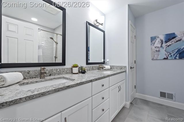 22217 Hazelton Court, Novi, MI 48374