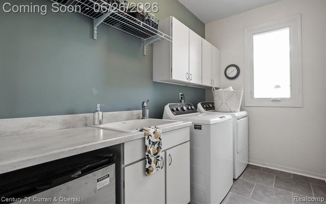 22217 Hazelton Court, Novi, MI 48374