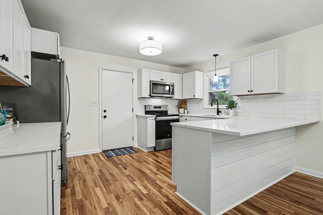 1350 N Aurilla Drive, St. Joseph, MI 49085