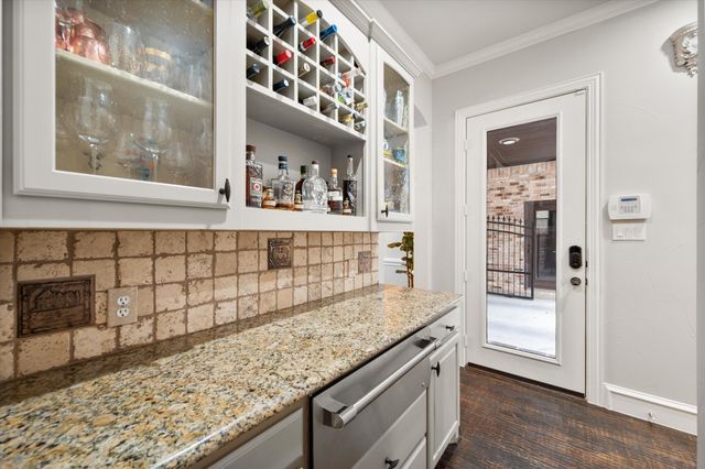 1403 Norwegian Wood Court, Mansfield, TX 76063