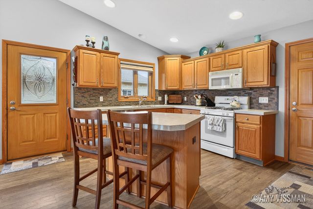 8147 Winding Drive Sw, Byron Twp, MI 49315