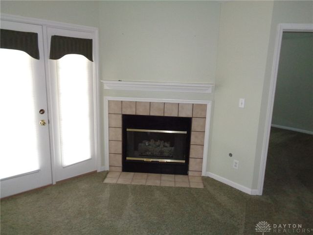 80 Villa Pointe Drive, Springboro, OH 45066